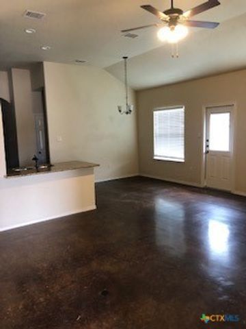 1509 Lucille, Seguin, TX 78155