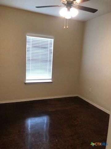 1509 Lucille, Seguin, TX 78155