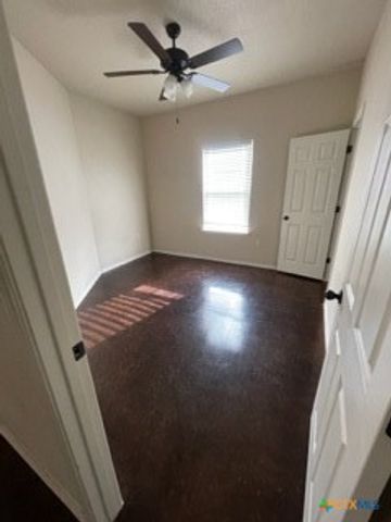 1509 Lucille, Seguin, TX 78155