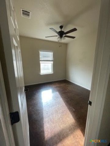 1509 Lucille, Seguin, TX 78155