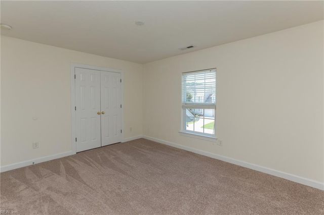 13158 Lake Pointe DR, Carrollton, VA 23314