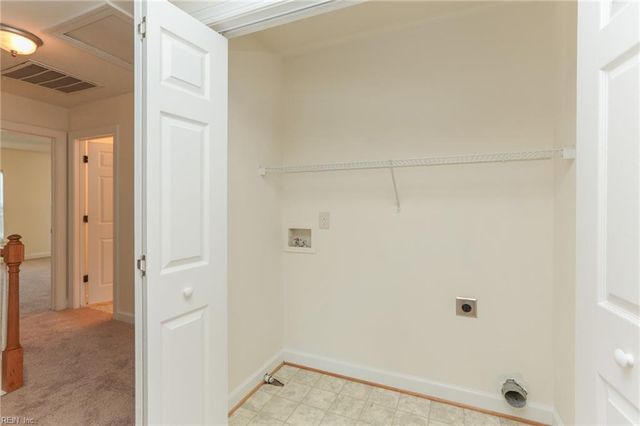 13158 Lake Pointe DR, Carrollton, VA 23314
