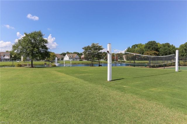 13158 Lake Pointe DR, Carrollton, VA 23314