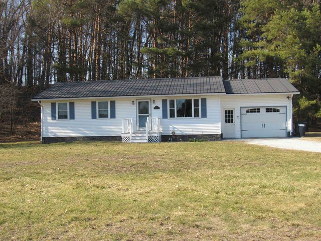 51 McLaughlin Drive, Highgate, VT 05459