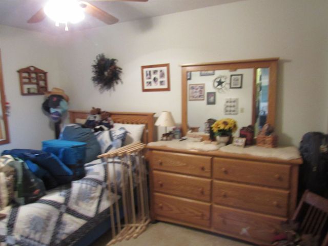 51 McLaughlin Drive, Highgate, VT 05459