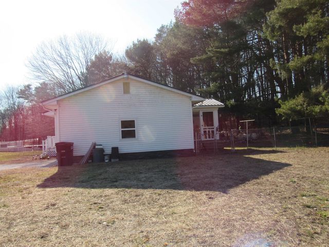 51 McLaughlin Drive, Highgate, VT 05459