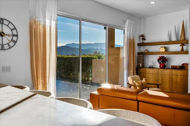 43 La Costa Drive, Rancho Mirage, CA 92270