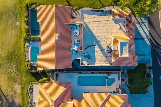 43 La Costa Drive, Rancho Mirage, CA 92270