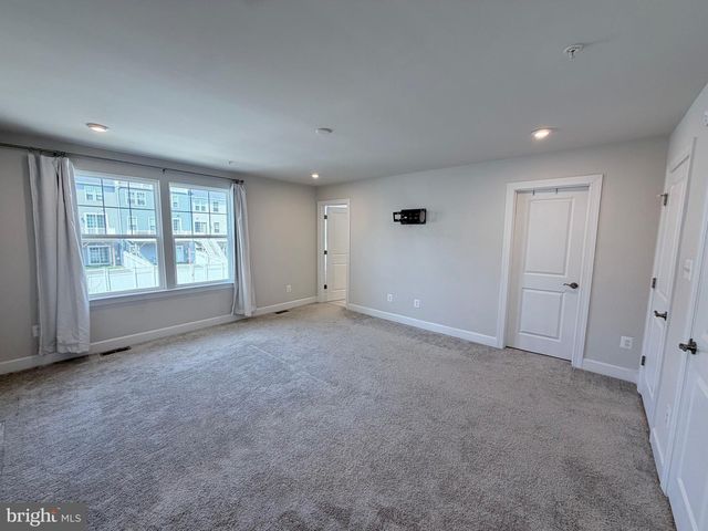 10825 FOXTROT CIR, Upper Marlboro, MD 20772