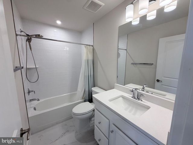 10825 FOXTROT CIR, Upper Marlboro, MD 20772