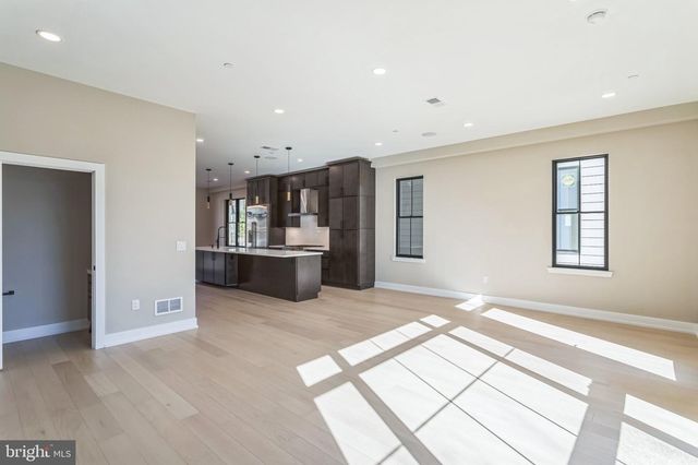 202 KALOS ST, Philadelphia, PA 19128