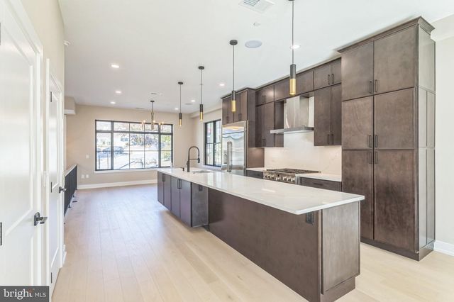 202 KALOS ST, Philadelphia, PA 19128