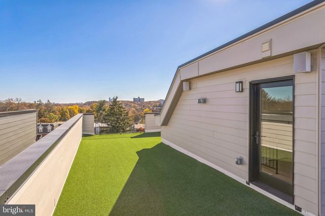 202 KALOS ST, Philadelphia, PA 19128