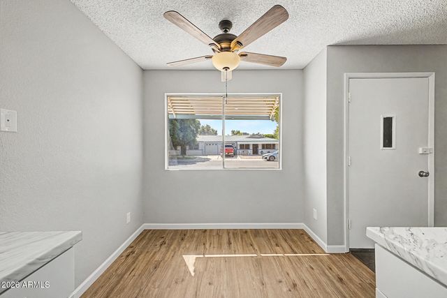 10127 N 95TH Drive B, Peoria, AZ 85345