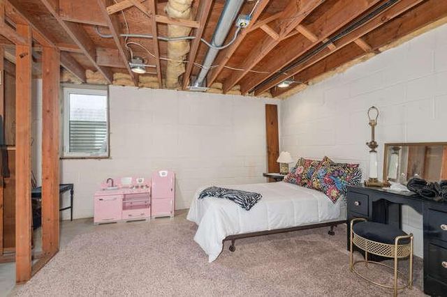 10032 Irwin Circle, Bloomington, MN 55437