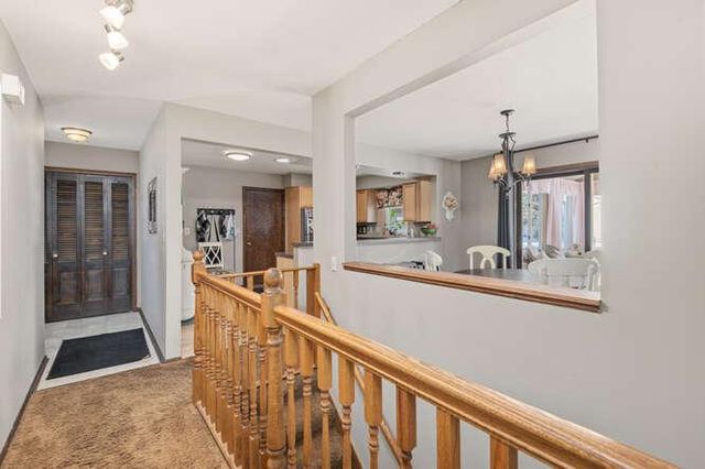 10032 Irwin Circle, Bloomington, MN 55437