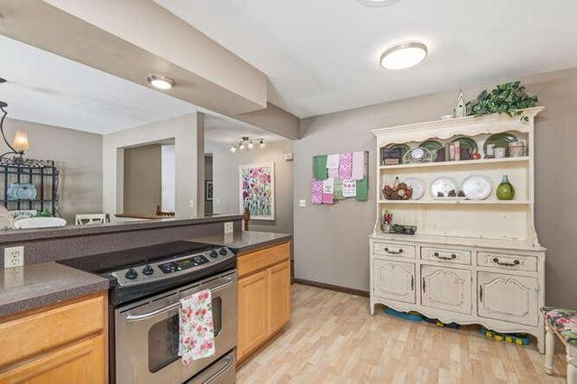 10032 Irwin Circle, Bloomington, MN 55437