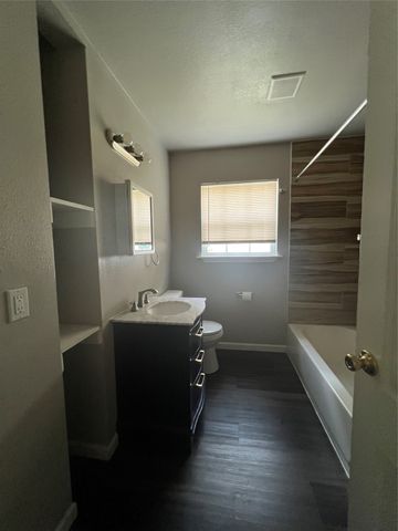 1419 Lindsey, Denton, TX 76205