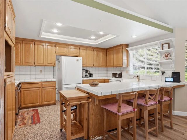 37927 China Creek, Oakhurst, CA 93644
