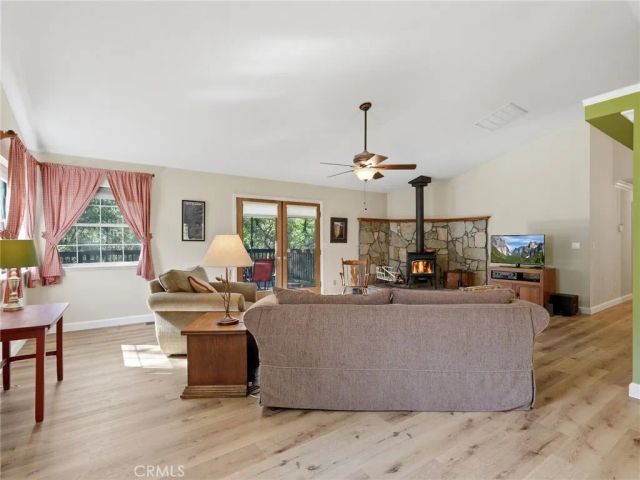 37927 China Creek, Oakhurst, CA 93644