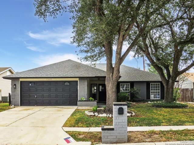 13610 Earlywood, San Antonio, TX 78233