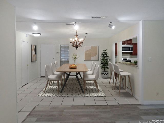 13610 Earlywood, San Antonio, TX 78233