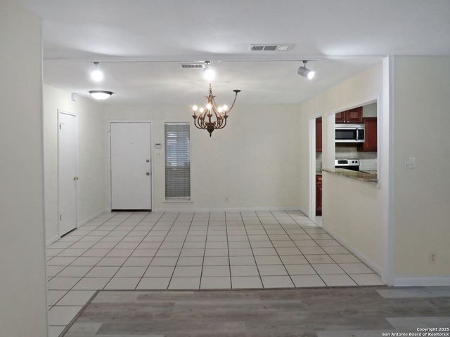 13610 Earlywood, San Antonio, TX 78233