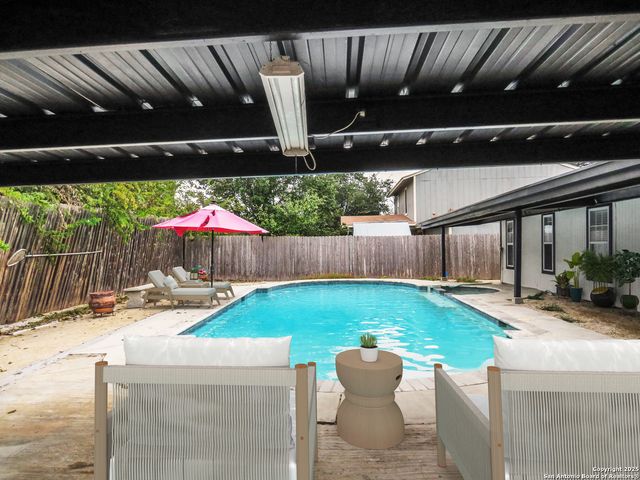 13610 Earlywood, San Antonio, TX 78233