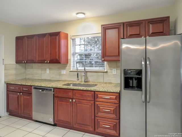 13610 Earlywood, San Antonio, TX 78233