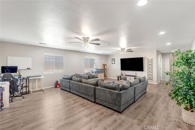 25380 Anderson Avenue, Barstow, CA 92311