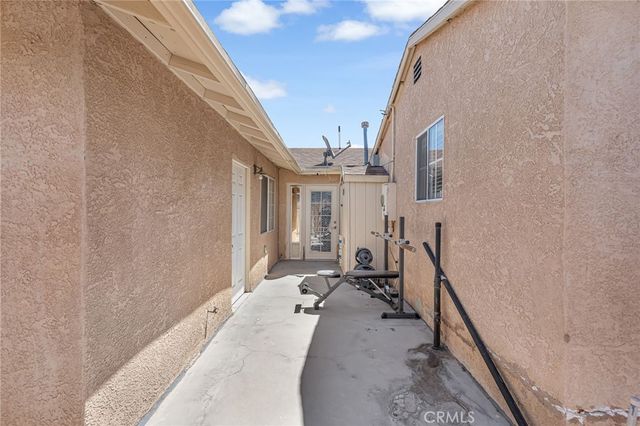 25380 Anderson Avenue, Barstow, CA 92311