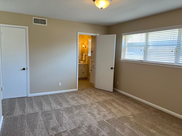 122 Driftwood Drive, Seabrook, TX 77586