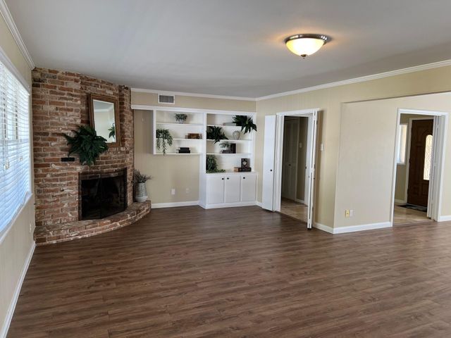 122 Driftwood Drive, Seabrook, TX 77586