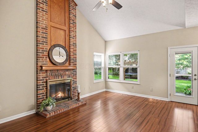 744 Summertree Lane, Westerville, OH 43081
