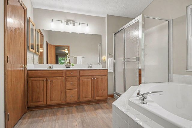 744 Summertree Lane, Westerville, OH 43081