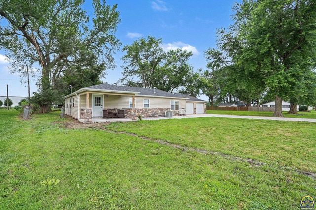 3733 NE Seward AVE, Topeka, KS 66616