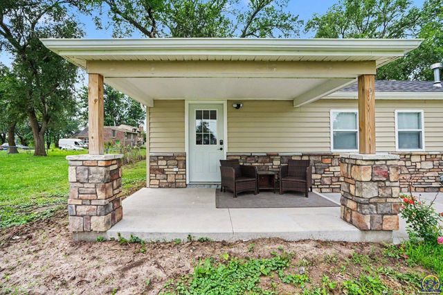 3733 NE Seward AVE, Topeka, KS 66616