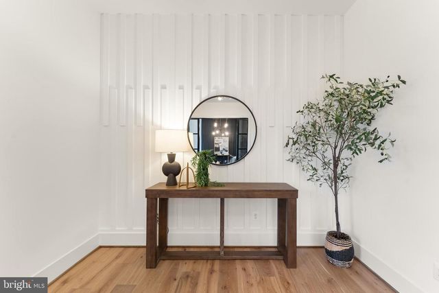 6539 FAIRLAWN DR, Mclean, VA 22101