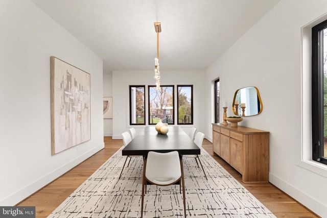 6539 FAIRLAWN DR, Mclean, VA 22101