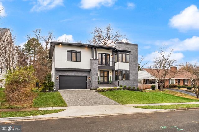 6539 FAIRLAWN DR, Mclean, VA 22101