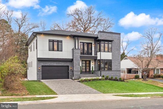 6539 FAIRLAWN DR, Mclean, VA 22101