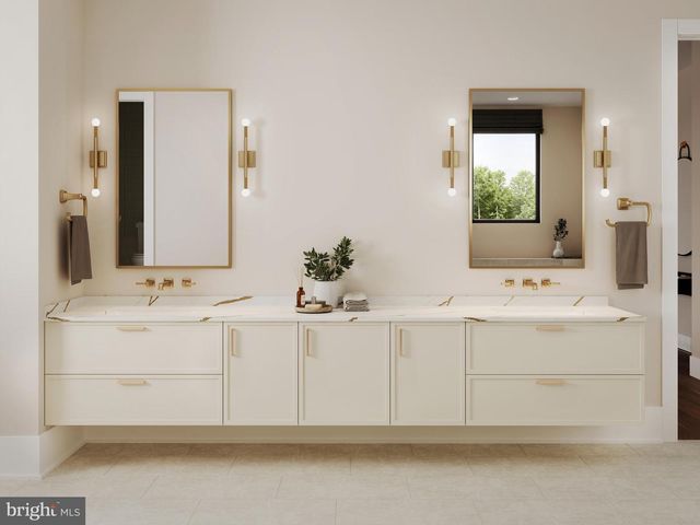 6539 FAIRLAWN DR, Mclean, VA 22101