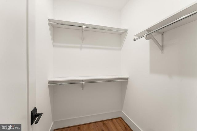 6539 FAIRLAWN DR, Mclean, VA 22101