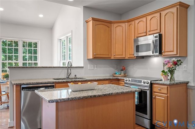 4709 Sadler Green Pl, Glen Allen, VA 23060