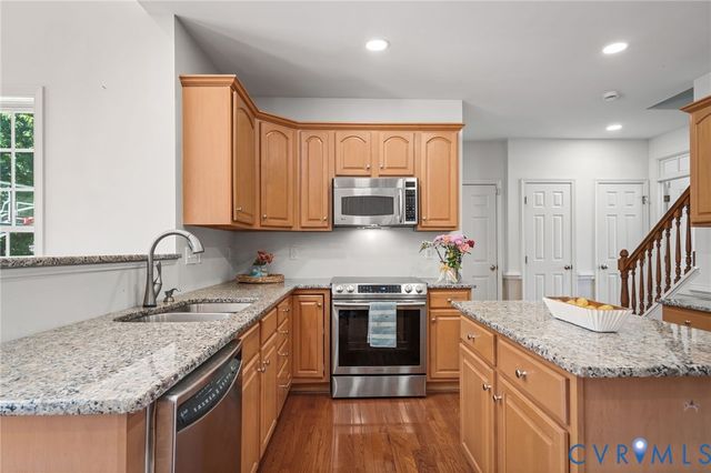 4709 Sadler Green Pl, Glen Allen, VA 23060