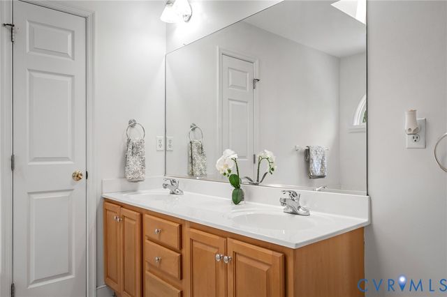 4709 Sadler Green Pl, Glen Allen, VA 23060