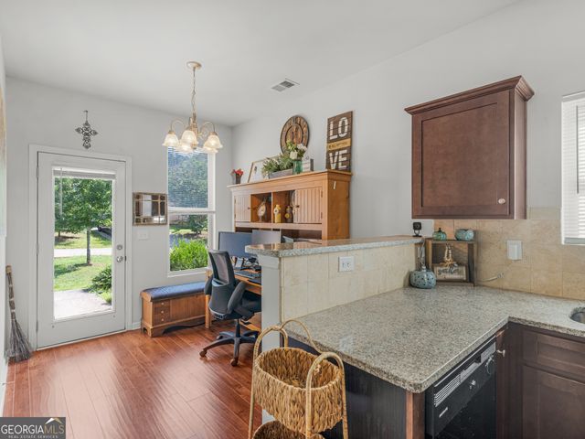 549 Tulip Lane, Mcdonough, GA 30252