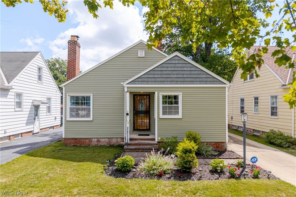 1075 Piermont Road, South Euclid, OH 44121