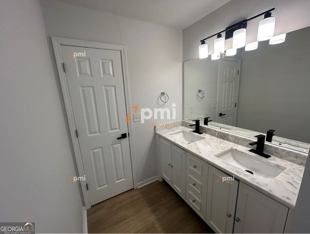 304 Klinetop Drive, Mcdonough, GA 30253