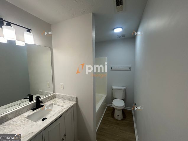 304 Klinetop Drive, Mcdonough, GA 30253